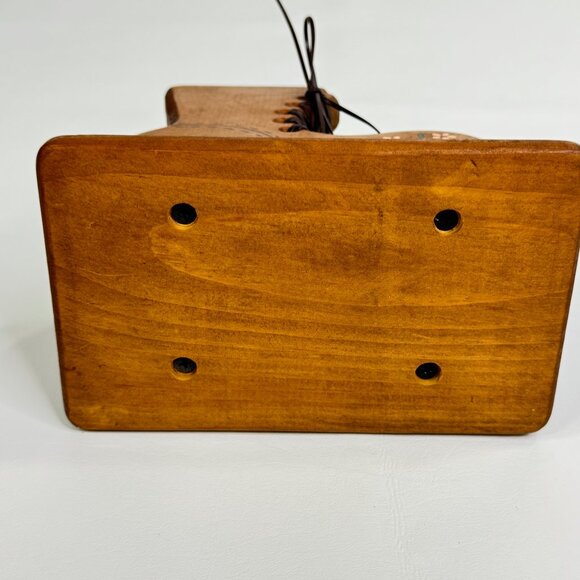 Vintage Napkin Holder Wood Granny Boots Rustic Farmhouse Country Core - Picture 5 of 5